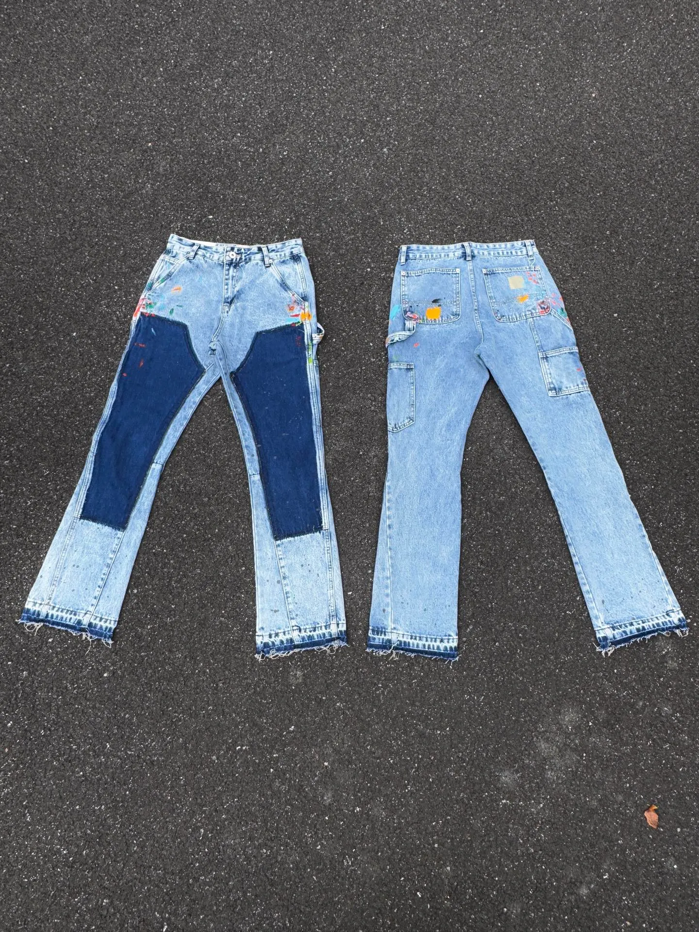 P250💰G94 GALLERY DEPT. Spliced ​​patches, ink-splashed denim bell-bottoms, washed distressed patchwork jeans, denim washing factory. During the process, the owner of the washing factory helped introduce a boss who once worked at Levi's OEM factory and then started his own business. This also paved the way for the following styles. Therefore, Levi's remodeled single product for the base plate is really familiar. Whether it is the fabrics supplied or the lathes used in production, there is nothing to choose from. -Color: blue -Number of codes: 28 30 32 34 36